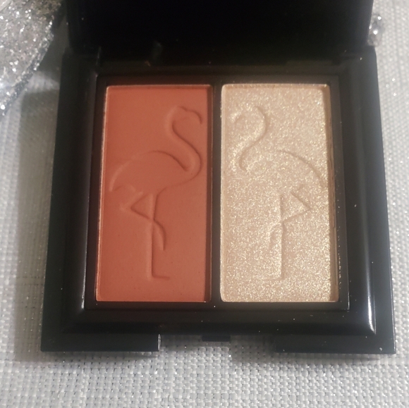 Shaina B. Miami Eyeshadow Duo Soca & Bacchanal - Picture 4 of 6